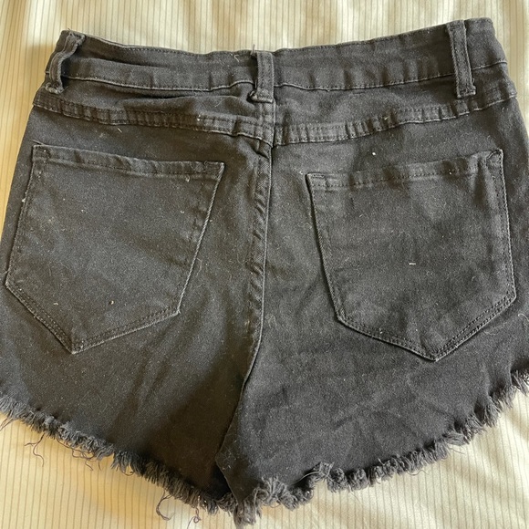 Brandy Melville black jean shorts ! - Picture 7 of 7